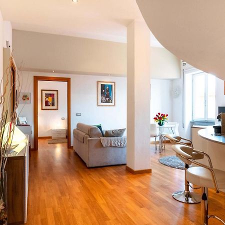 Luxury Flat In Town - Lucca City Center Exterior foto